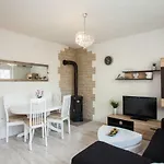 Royal View Apartment